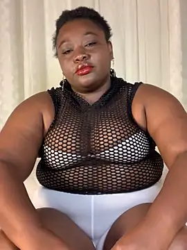 Snapshot of Candy_Brown69 chatting on 10/10/25, 12:15 Candy Brown69 online show from 10/10/25, 12:15