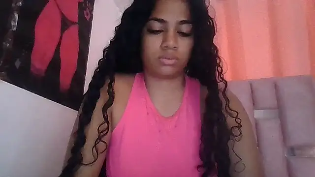 Snapshot of abby_moss_2 chatting on 11/25/25, 01:22 abby moss 2 online show from 11/25/25, 01:22