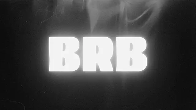 Snapshot of Ethan_Boy_ chatting on 10/18/25, 08:31 Ethan Boy online show from 10/18/25, 08:31