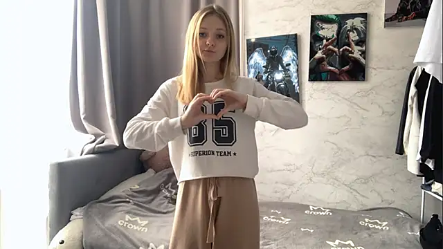  petaI online show from 10/12/25, 07:29