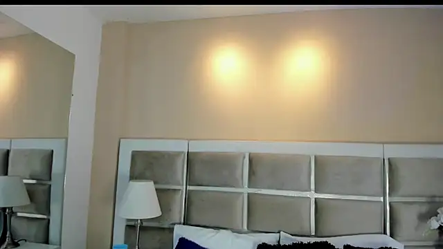 Snapshot of Adhara_adams18 chatting on 11/02/25, 11:45 Adhara adams18 online show from 11/02/25, 11:45