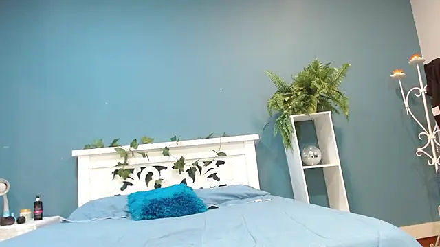 Snapshot of Valerii_Mariin chatting on 11/04/25, 08:08 Valerii Mariin online show from 11/04/25, 08:08