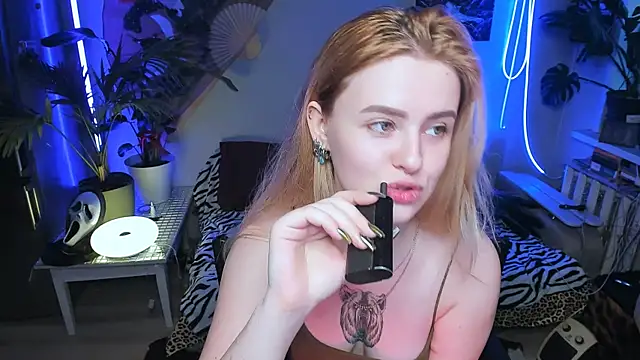 Alexa  Pirs online show from 11/24/25, 12:49