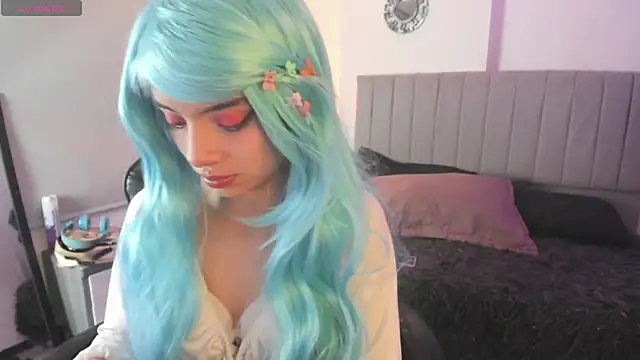 Snapshot of Barbieteeen chatting on 11/20/25, 05:18 Barbieteeen online show from 11/20/25, 05:18