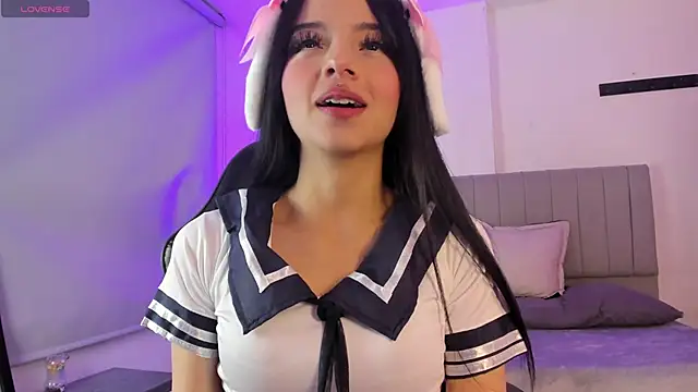 Snapshot of Barbieteeen chatting on 11/21/25, 04:22 Barbieteeen online show from 11/21/25, 04:22