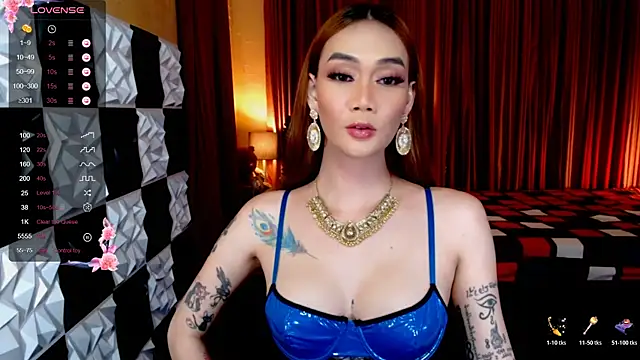 MeatyCockLuna online show from 11/06/25, 09:32