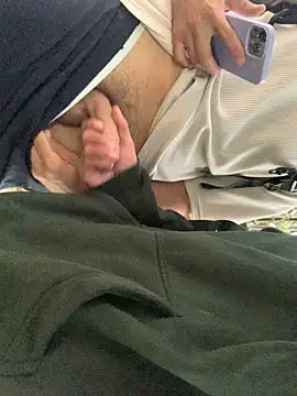 Snapshot of mirallesandbig chatting on 10/22/25, 08:41 mirallesandbig online show from 10/22/25, 08:41