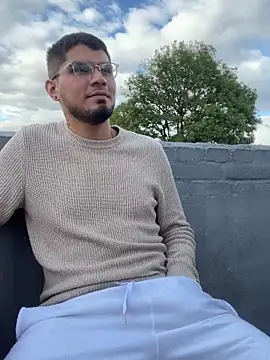 Snapshot of mirallesandbig chatting on 11/02/25, 09:17 mirallesandbig online show from 11/02/25, 09:17