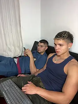 Snapshot of mirallesandbig chatting on 11/08/25, 10:52 mirallesandbig online show from 11/08/25, 10:52