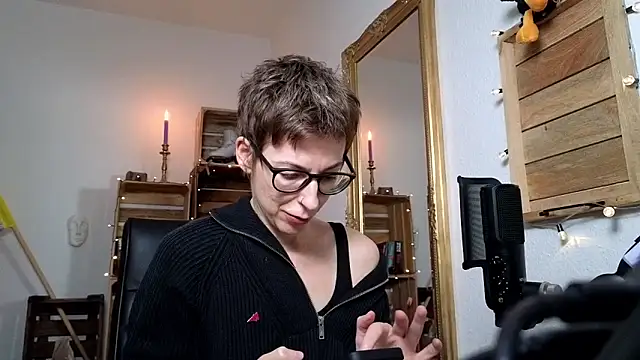 Antifistin online show from 10/25/25, 05:08