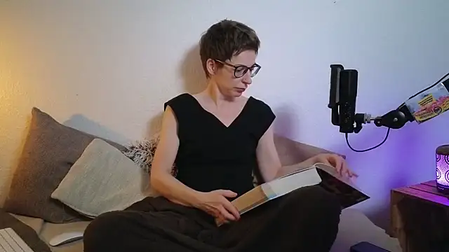 Antifistin online show from 11/15/25, 04:36