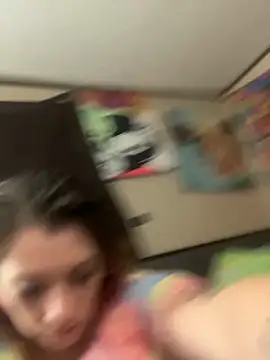 Snapshot of Mustbethemoney1234 chatting on 10/20/25, 04:57 Mustbethemoney1234 online show from 10/20/25, 04:57