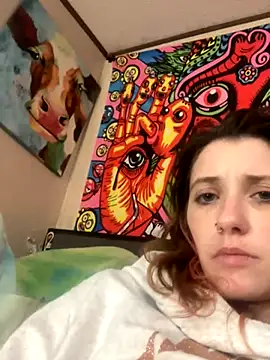 Snapshot of Mustbethemoney1234 chatting on 11/04/25, 12:48 Mustbethemoney1234 online show from 11/04/25, 12:48