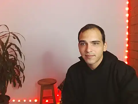 Maax3023 online show from 10/15/25, 01:11