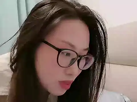 Snapshot of Ava-258 chatting on 10/16/25, 02:34 Ava-258 online show from 10/16/25, 02:34