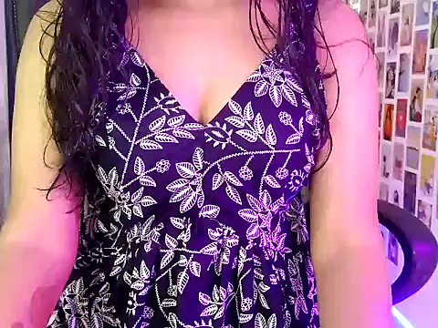 your Tanu 02 online show from 10/17/25, 05:37