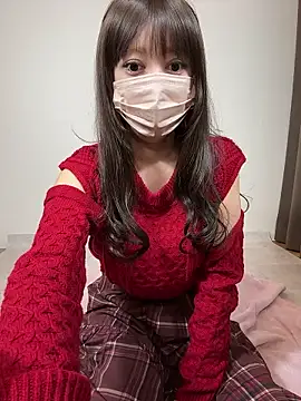 Snapshot of rarachn_v chatting on 10/11/25, 12:36 rarachn v online show from 10/11/25, 12:36