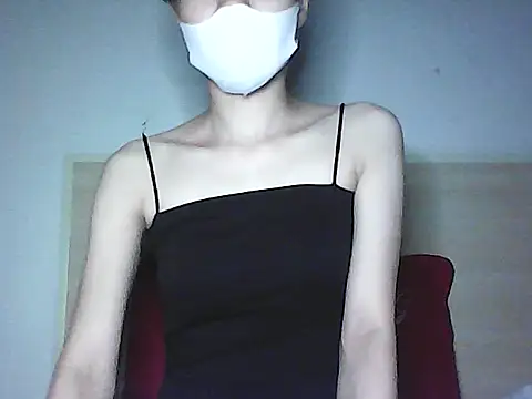 Snapshot of Ninaa_Show chatting on 10/11/25, 03:10 Ninaa Show online show from 10/11/25, 03:10