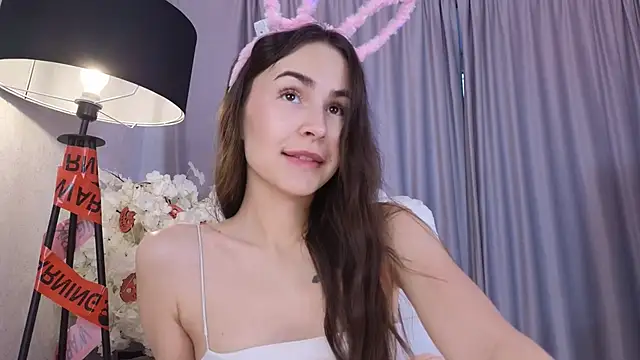 LionKierra online show from 11/01/25, 04:14