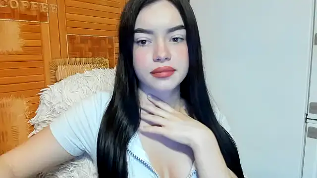 Snapshot of Emma_Starlet_ chatting on 10/23/25, 03:11 Emma Starlet online show from 10/23/25, 03:11