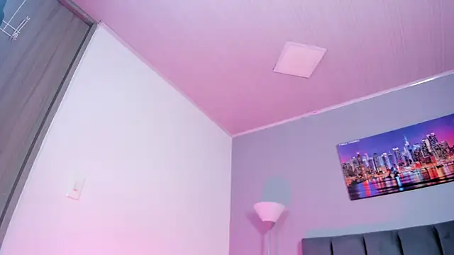 paulacastilla online show from 10/30/25, 03:24