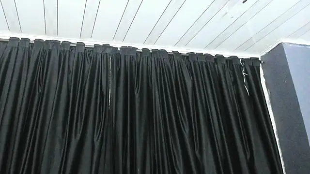 SofiaLustera online show from 11/27/25, 01:24