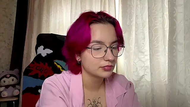 TheaBertch online show from 10/25/25, 09:17