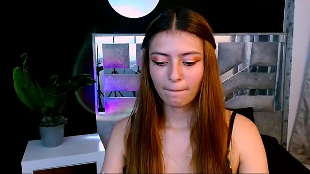 viky evanss online show from 11/13/25, 07:24