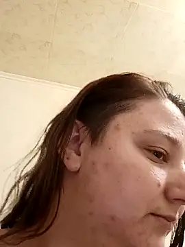 Snapshot of Terryfoks chatting on 10/13/25, 10:32 Terryfoks online show from 10/13/25, 10:32