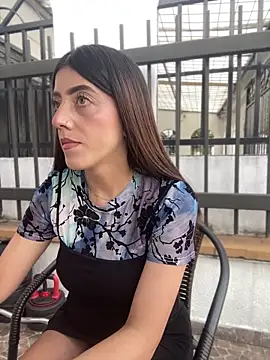 ElectraPink  online show from 11/05/25, 12:38