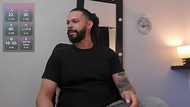 AlukardBig online show from 11/27/25, 01:57