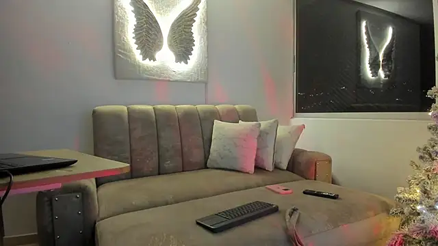 AmberEvans1 online show from 11/29/25, 01:30