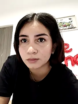 Snapshot of sophia_salazar18 chatting on 10/14/25, 09:59 sophia salazar18 online show from 10/14/25, 09:59