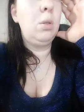 Snapshot of Sandy_Mildred chatting on 11/09/25, 02:26 Sandy Mildred online show from 11/09/25, 02:26