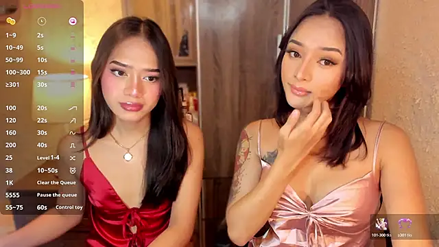 TinyTemptress online show from 10/27/25, 12:42