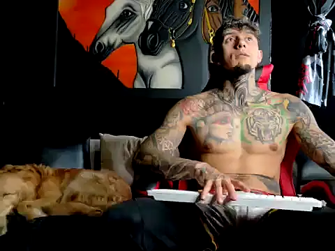 Molotov Explosive online show from 11/05/25, 08:20