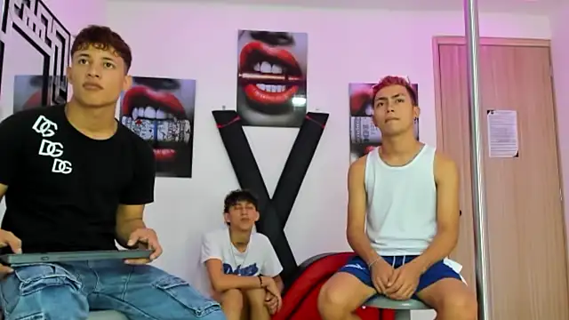 EMPIRE BOYS1 online show from 10/18/25, 07:25