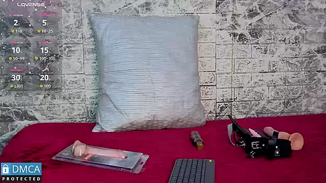 taylorexotic online show from 10/25/25, 03:14