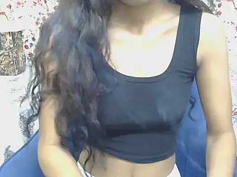 Snapshot of hii_tanisha chatting on 10/15/25, 05:51 hii tanisha online show from 10/15/25, 05:51