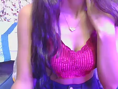 Snapshot of hii_tanisha chatting on 11/07/25, 05:07 hii tanisha online show from 11/07/25, 05:07