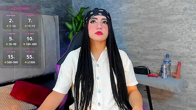 Snapshot of odett_rivas_ chatting on 10/25/25, 01:57 odett rivas online show from 10/25/25, 01:57