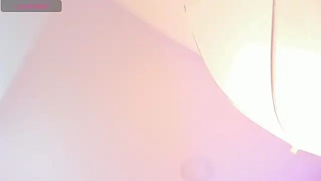 Snapshot of Isabella__gonzalez_ chatting on 11/10/25, 03:27 Isabella gonzalez online show from 11/10/25, 03:27