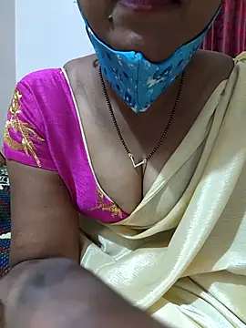 Snapshot of Best_Kannada_Couple chatting on 10/14/25, 05:36 Best Kannada Couple online show from 10/14/25, 05:36