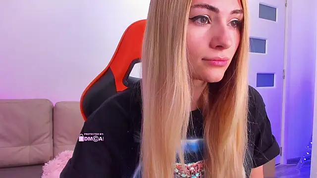 Snapshot of passionka chatting on 11/04/25, 02:32 passionka online show from 11/04/25, 02:32