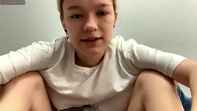 LorRebak online show from 10/15/25, 10:37