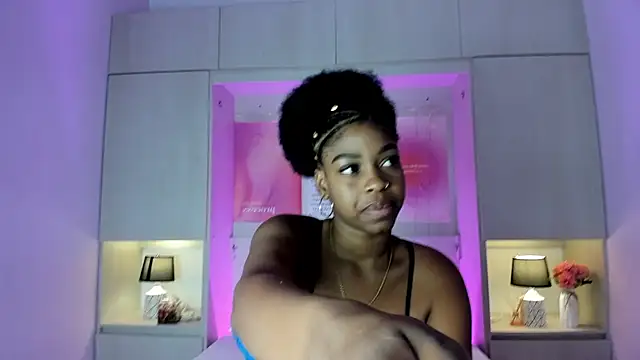 MaraBaker online show from 11/02/25, 11:45