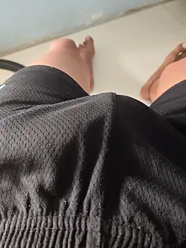 Rayangiss online show from 10/22/25, 08:52