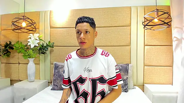 Snapshot of GaelCarter chatting on 10/15/25, 03:39 GaelCarter online show from 10/15/25, 03:39