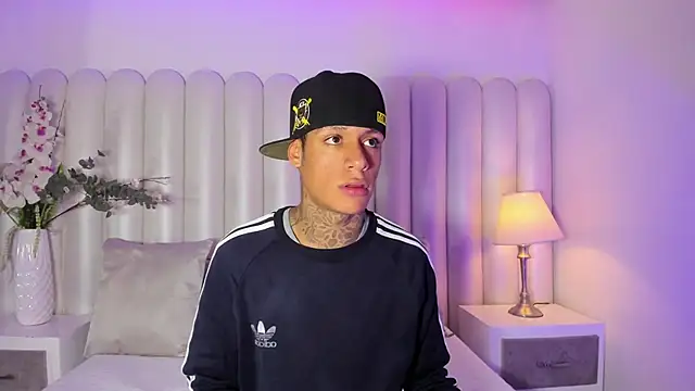 Snapshot of GaelCarter chatting on 11/08/25, 03:39 GaelCarter online show from 11/08/25, 03:39