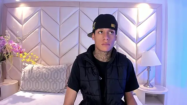 Snapshot of GaelCarter chatting on 11/15/25, 03:59 GaelCarter online show from 11/15/25, 03:59